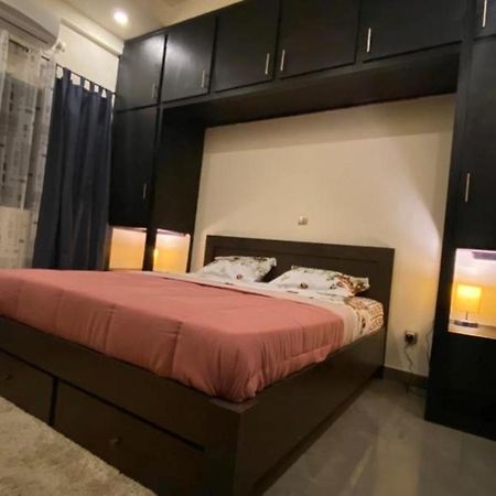 The One Apartment Yaoundé Екстериор снимка