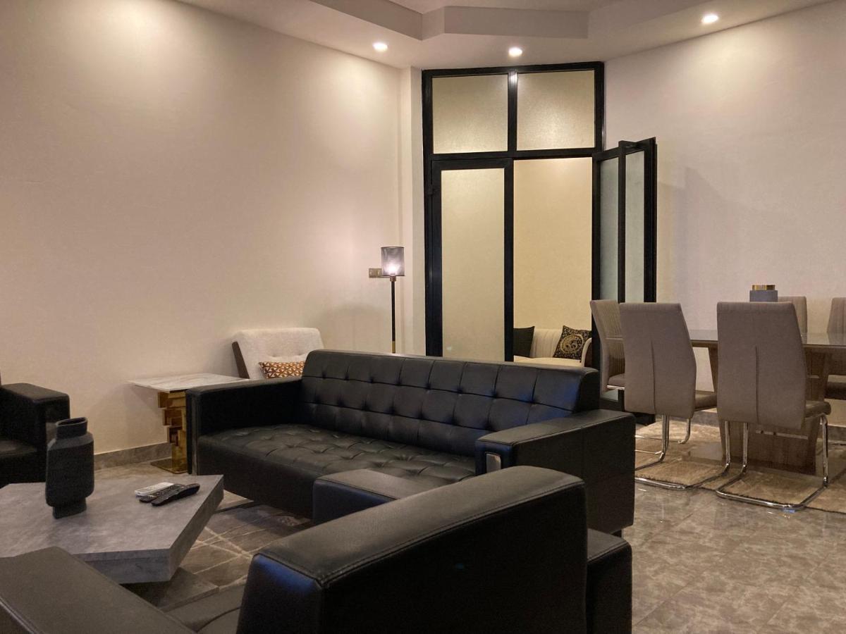 The One Apartment Yaoundé Екстериор снимка