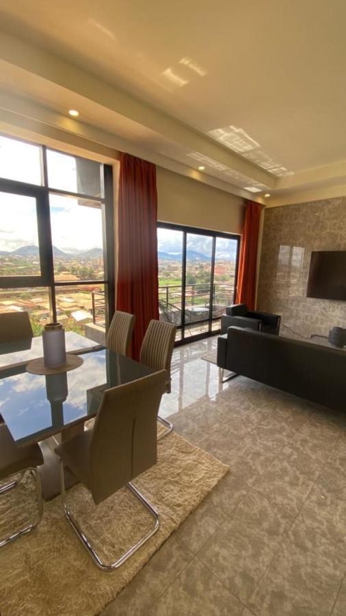 The One Apartment Yaoundé Екстериор снимка